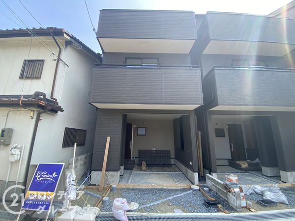 寝屋川市高柳４丁目　新築一戸建て　２号棟