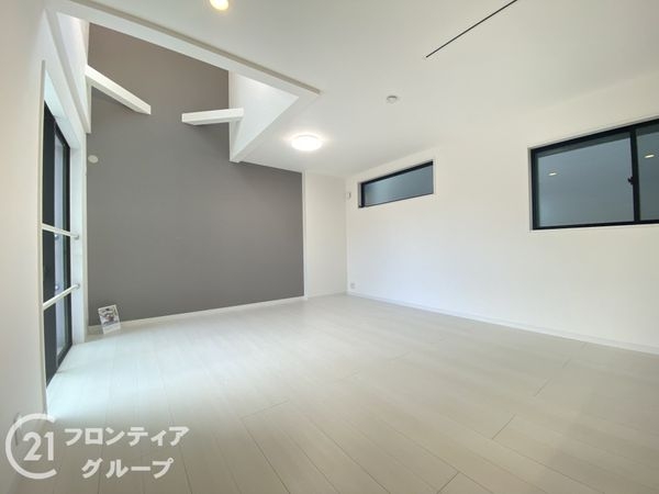 枚方市春日元町１丁目　新築一戸建て　A号棟