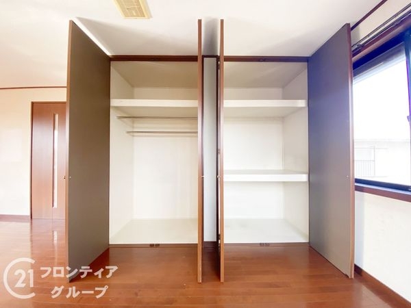寝屋川市仁和寺本町５丁目の中古一戸建て