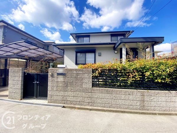 寝屋川市仁和寺本町５丁目　中古一戸建て