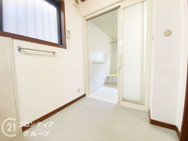 寝屋川市仁和寺本町５丁目の中古一戸建て