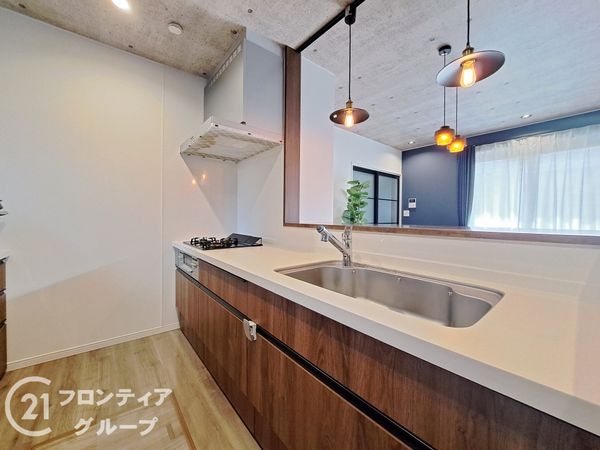 枚方市堂山３丁目　中古一戸建て