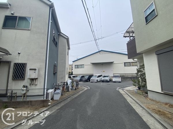 枚方市野村中町　中古一戸建て