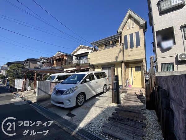 寝屋川市太秦桜が丘　中古一戸建て