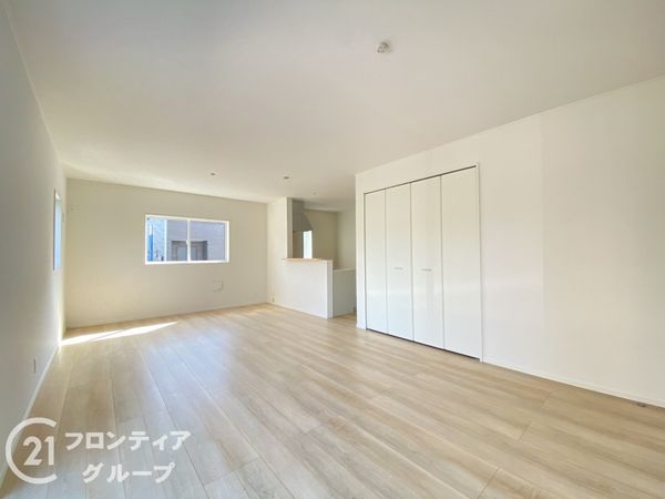 交野市倉治６丁目　新築一戸建て　第３６　１号棟