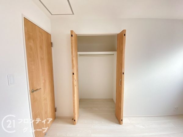 枚方市渚東町　新築一戸建て　全１区画