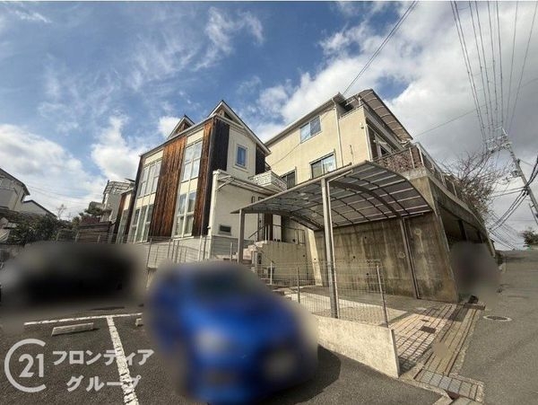 枚方市山之上北町　中古一戸建て