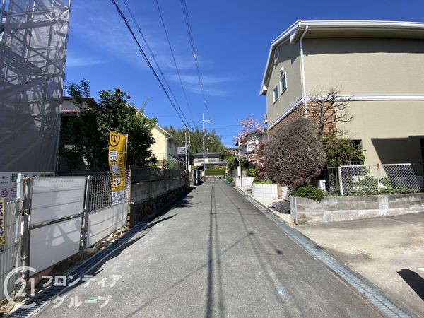 枚方市渚東町　新築一戸建て　２４－１期　１号棟