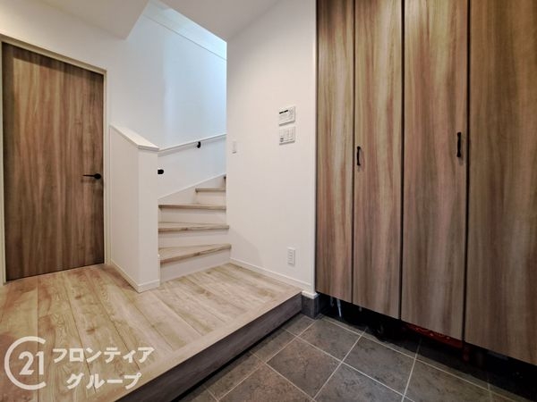 寝屋川市対馬江西町の中古一戸建て
