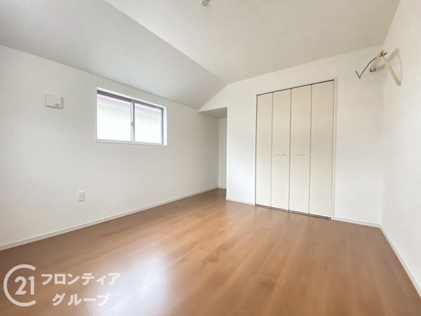 枚方市招提南町１丁目　新築一戸建て