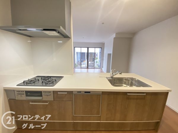 枚方市招提南町１丁目　新築一戸建て