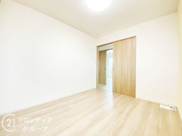 枚方市星丘３丁目　新築一戸建て