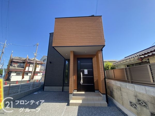 枚方市星丘３丁目　新築一戸建て