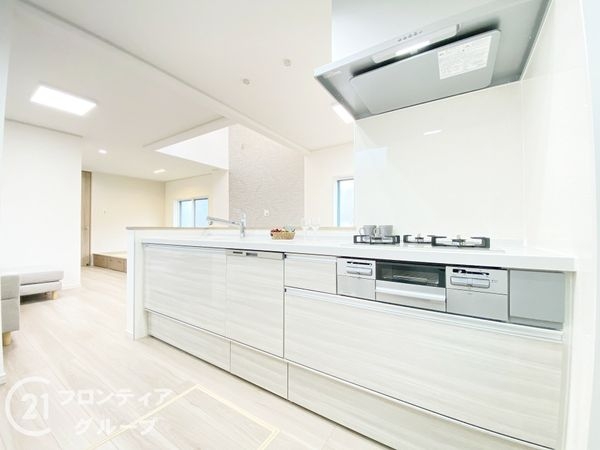 枚方市星丘３丁目　新築一戸建て