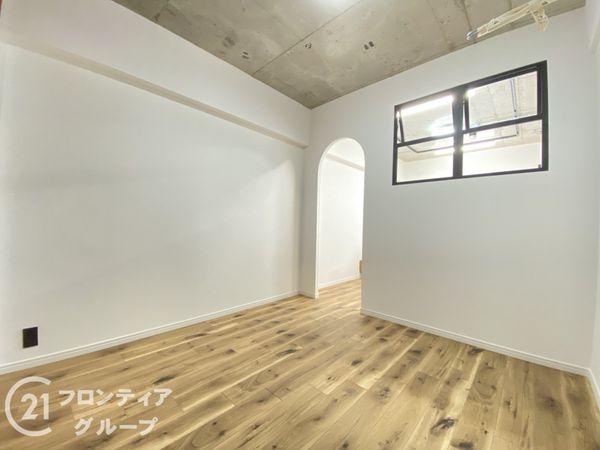 オークヒルズ香里六番館　中古マンション