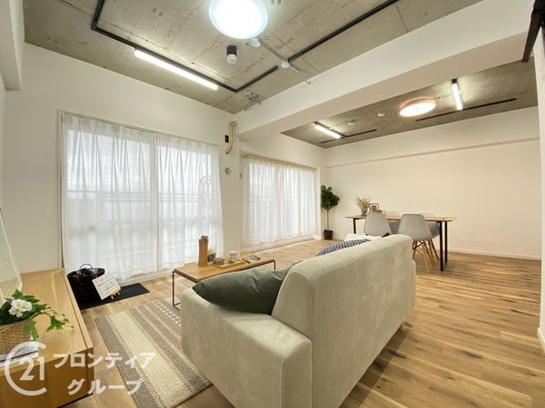 オークヒルズ香里六番館　中古マンション