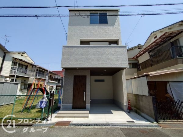 寝屋川市池田北町　新築一戸建て