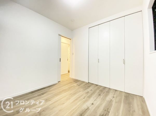 寝屋川市平池町　新築一戸建て