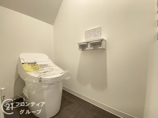 寝屋川市平池町　新築一戸建て