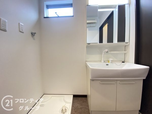 寝屋川市末広町の中古一戸建て