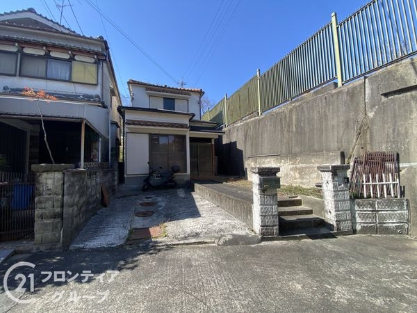 枚方市宗谷１丁目の中古一戸建て