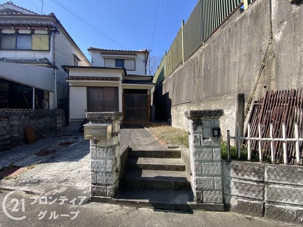 枚方市宗谷１丁目の中古一戸建て