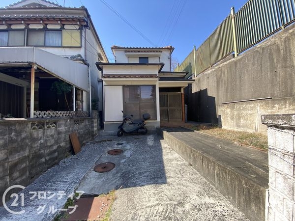 枚方市宗谷１丁目の中古一戸建て