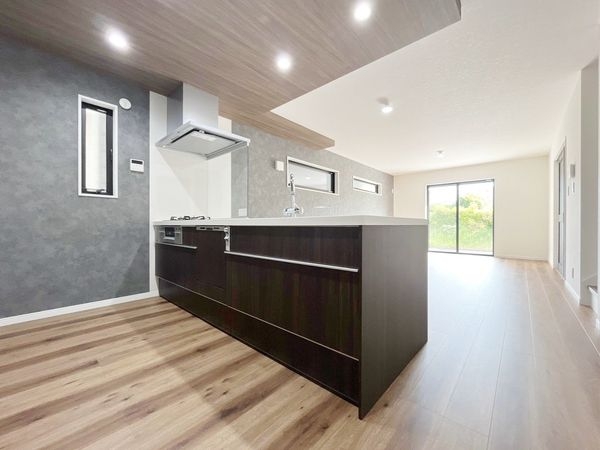 交野市松塚　新築一戸建て　全１区画