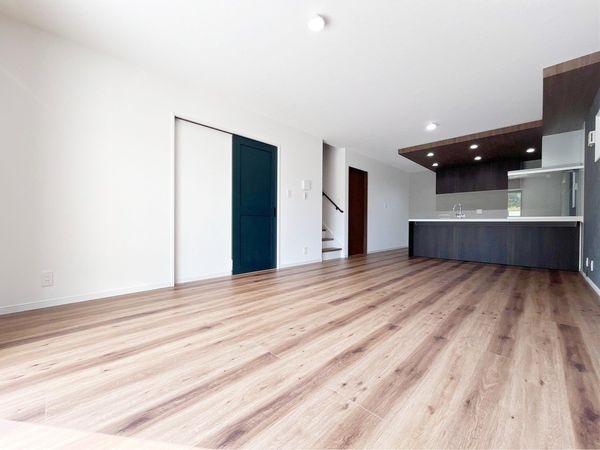 交野市松塚　新築一戸建て　全１区画