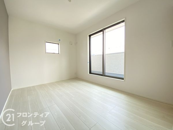 枚方市藤阪元町２丁目　新築一戸建て