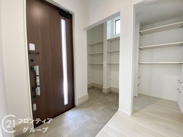枚方市藤阪元町２丁目　新築一戸建て