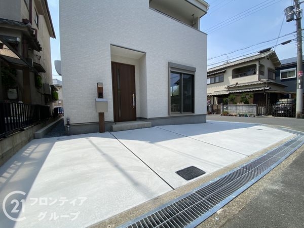 枚方市藤阪元町２丁目　新築一戸建て