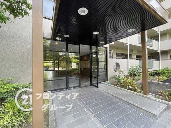 オークヒルズ香里四番館　中古マンション