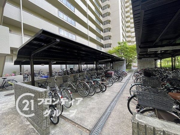 オークヒルズ香里四番館　中古マンション