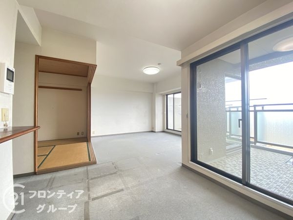 オークヒルズ香里四番館　中古マンション