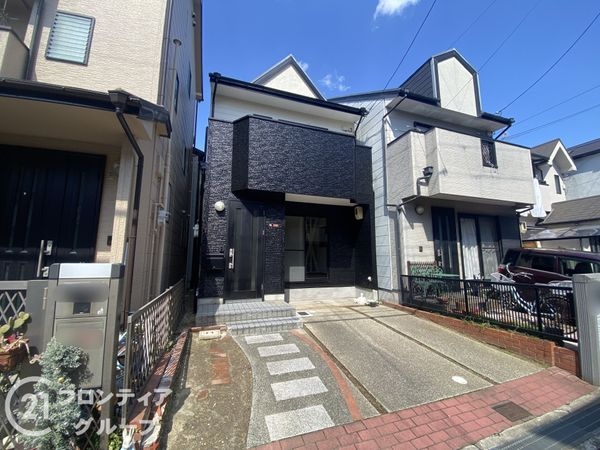 枚方市北楠葉町　中古一戸建て