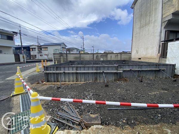 枚方市養父丘２丁目　新築一戸建て　全１区画