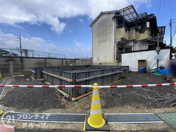 枚方市養父丘２丁目　新築一戸建て　全１区画