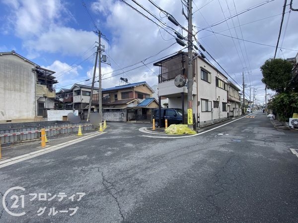 枚方市養父丘２丁目　新築一戸建て　全１区画