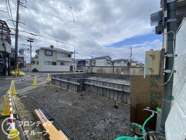 枚方市養父丘２丁目　新築一戸建て　全１区画