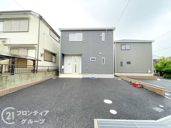 枚方市楠葉野田２丁目　新築一戸建て　第１　２号棟