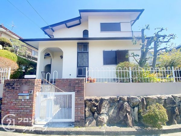 枚方市楠葉丘２丁目　中古一戸建て