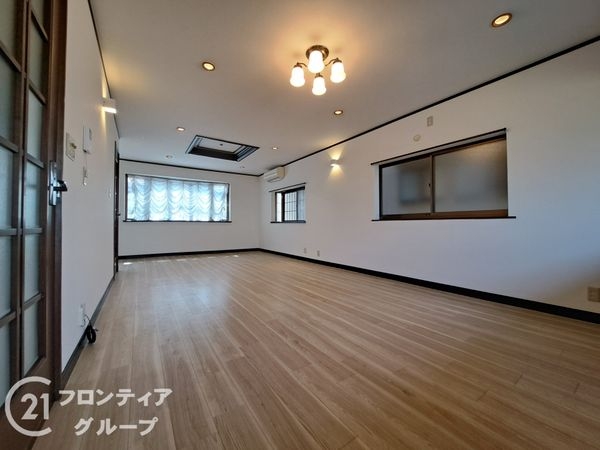 交野市私部４丁目の中古一戸建て