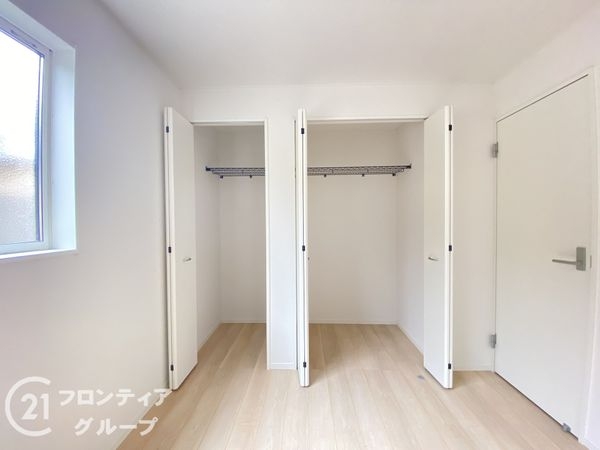 枚方市招提中町１丁目　新築一戸建て　第４　２号棟