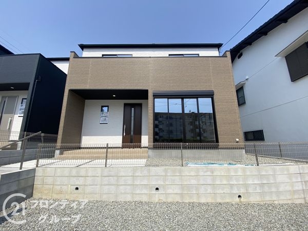枚方市香里ケ丘７丁目　新築一戸建て　１期　２号棟