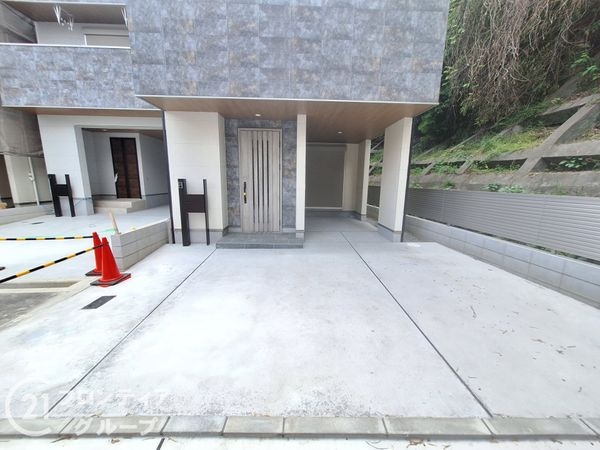 枚方市岡山手町　新築一戸建て　６号地