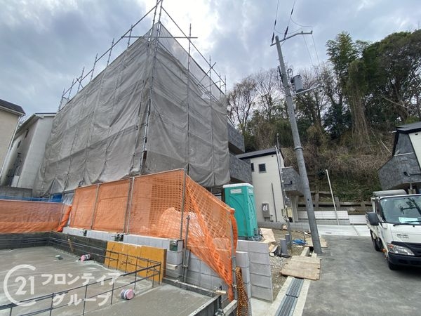 枚方市岡山手町　新築一戸建て　８号地