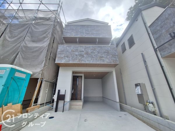 枚方市岡山手町　新築一戸建て　７号地