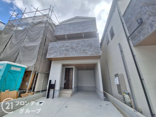 枚方市岡山手町　新築一戸建て　７号地