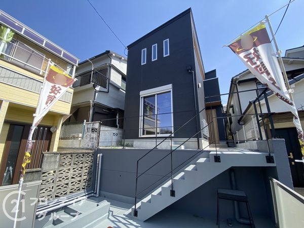 枚方市香里園桜木町　新築一戸建て